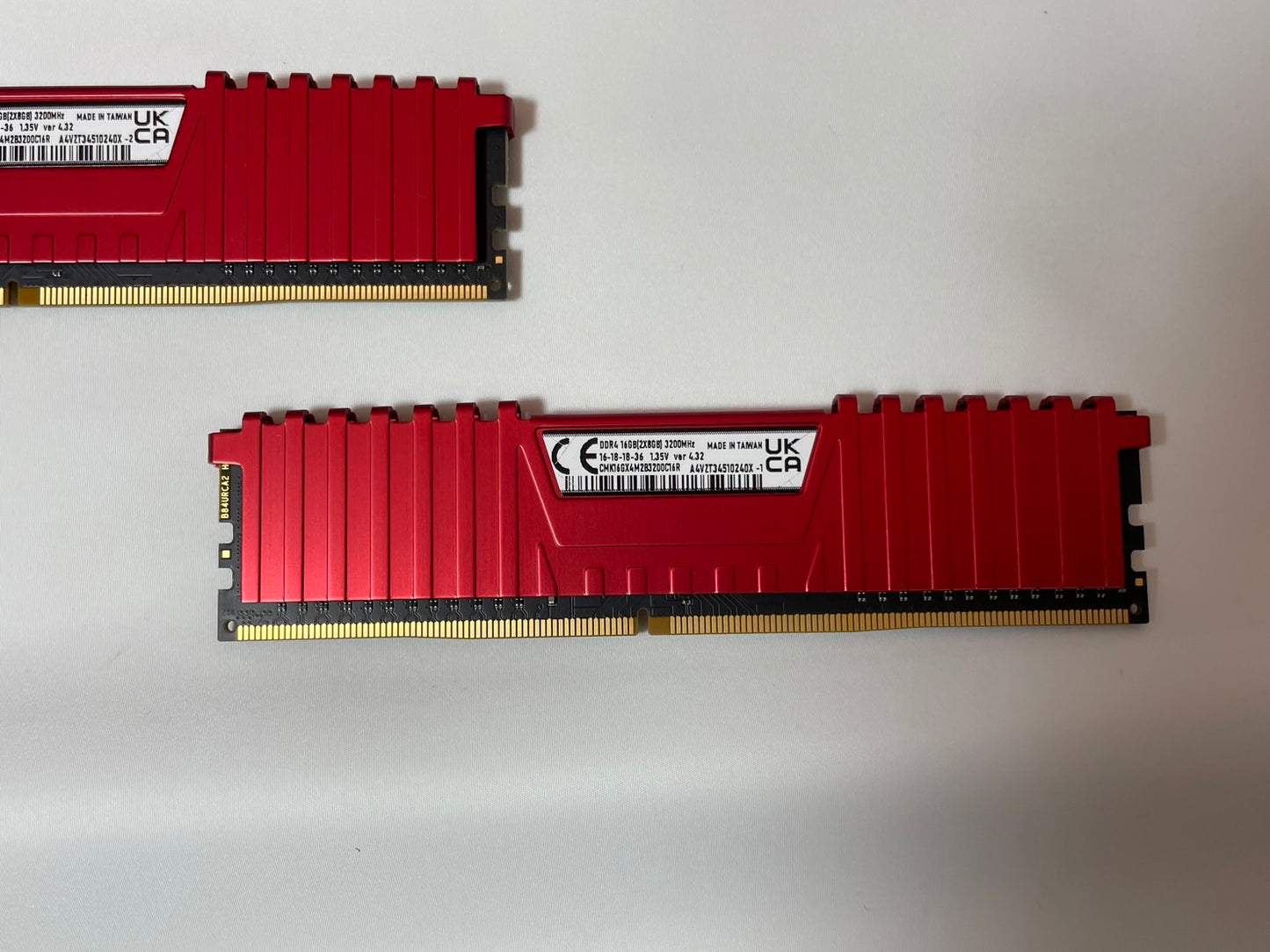 CORSAIR CMK16GX4M2B3200C16R 8GB×2枚組【Aランク】| 中古メモリ