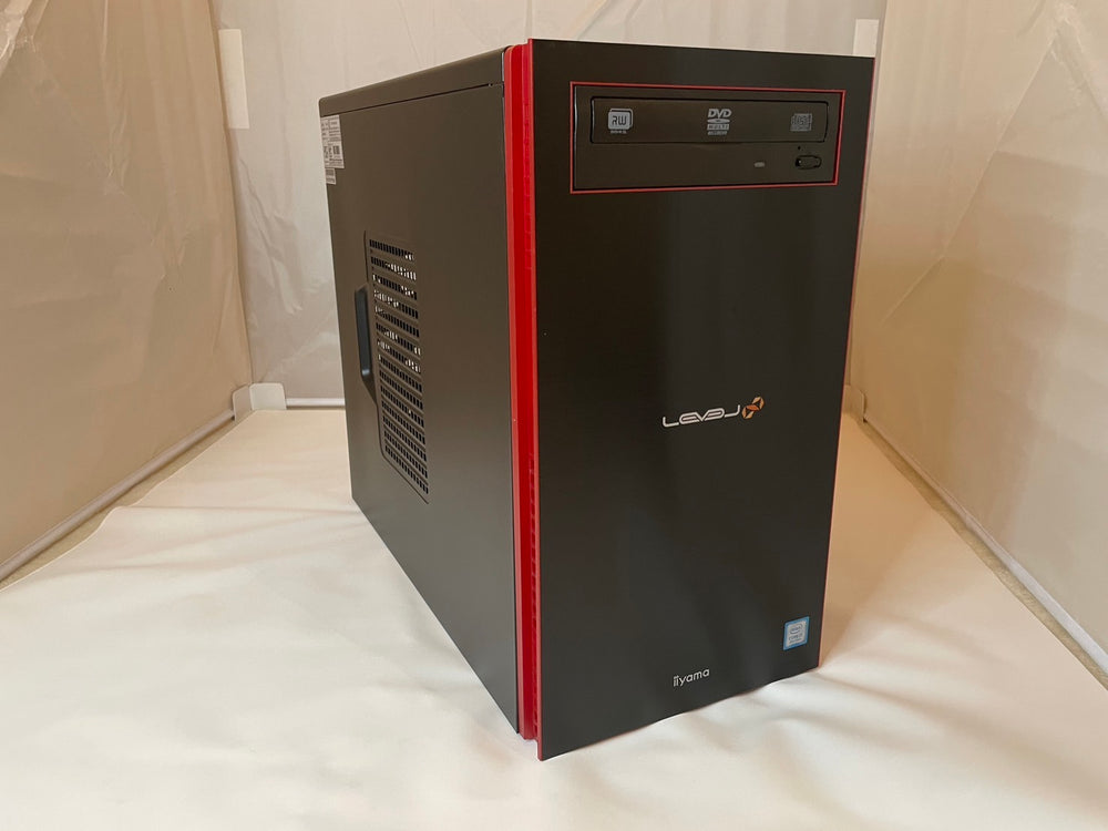 LEVEL∞ Core i7-9700K×GeForce RTX 2070【Bランク】| 中古ゲーミングPC