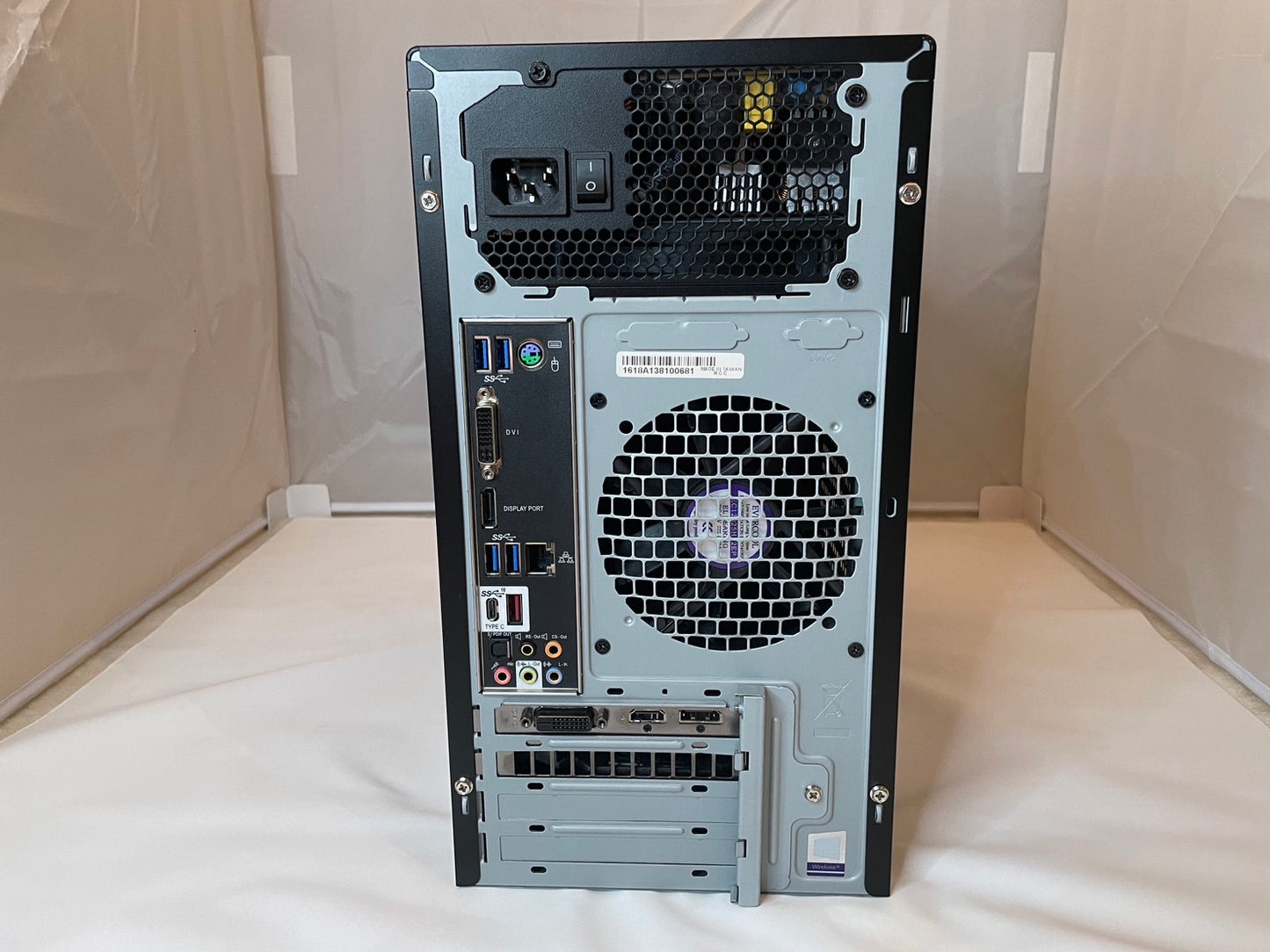 LEVEL∞ Core i7-9700K×GeForce RTX 2070【Bランク】| 中古ゲーミングPC