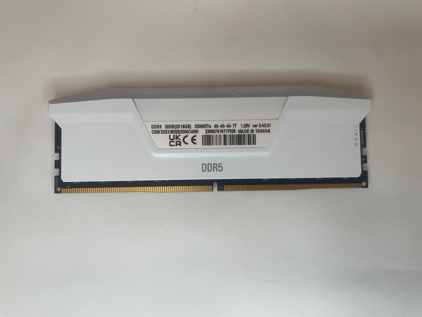 CORSAIR DDR5-5200メモリ 16GB×1枚【Bランク】