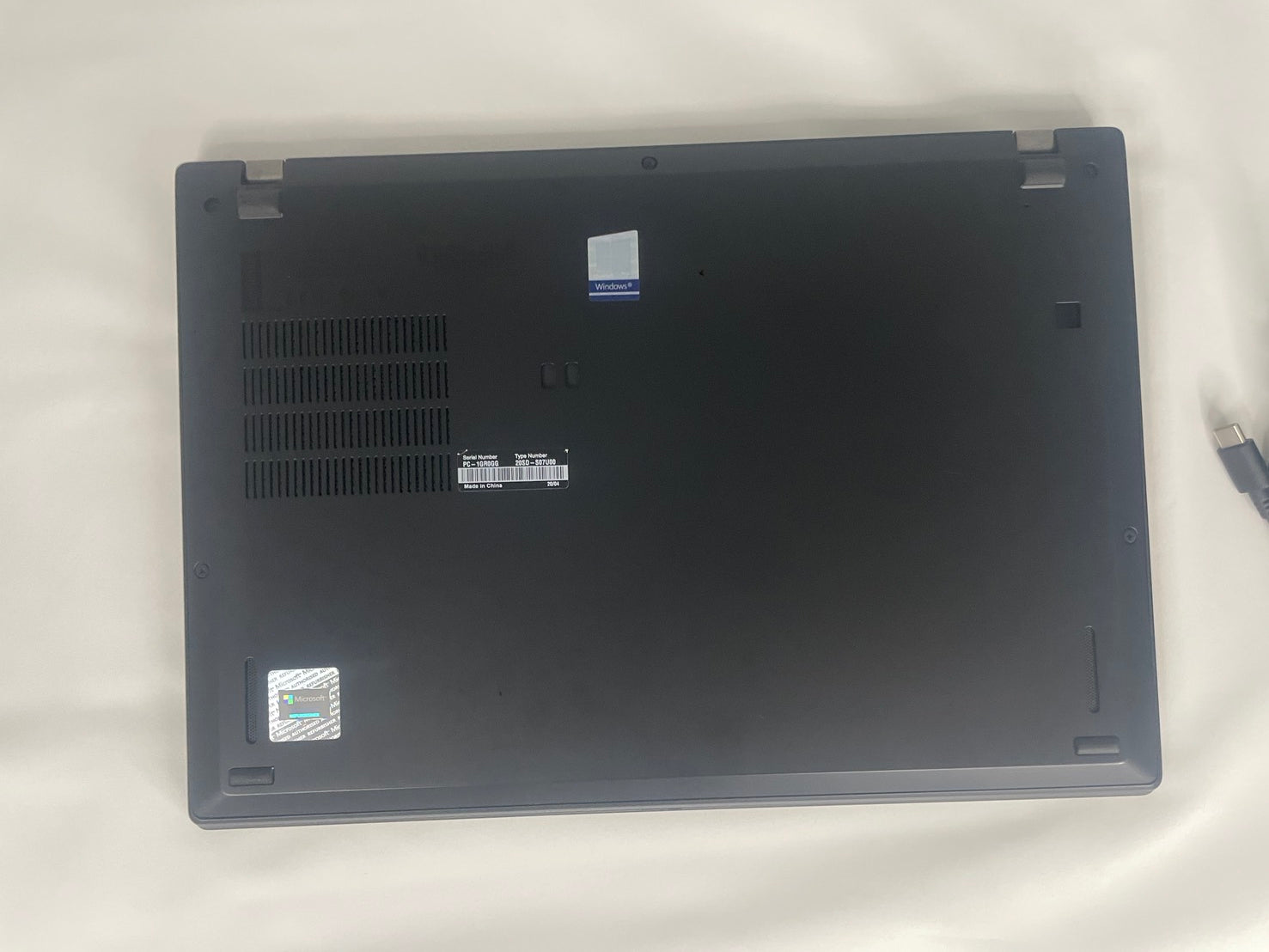Lenovo ThinkPad X390｜第10世代 Core i5 / SSD 256GB(NVMe) / 8GB